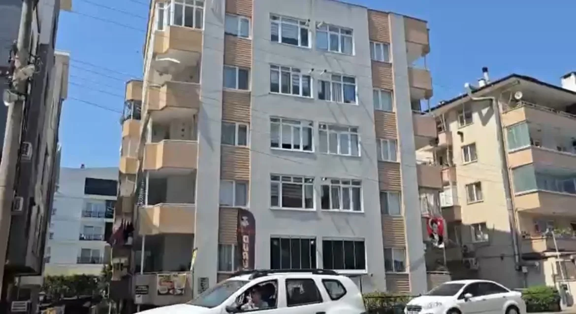 Mudanya’da 77 yaşındaki kadın evinde ölü bulundu: Cinayet şüphesi araştırılıyor