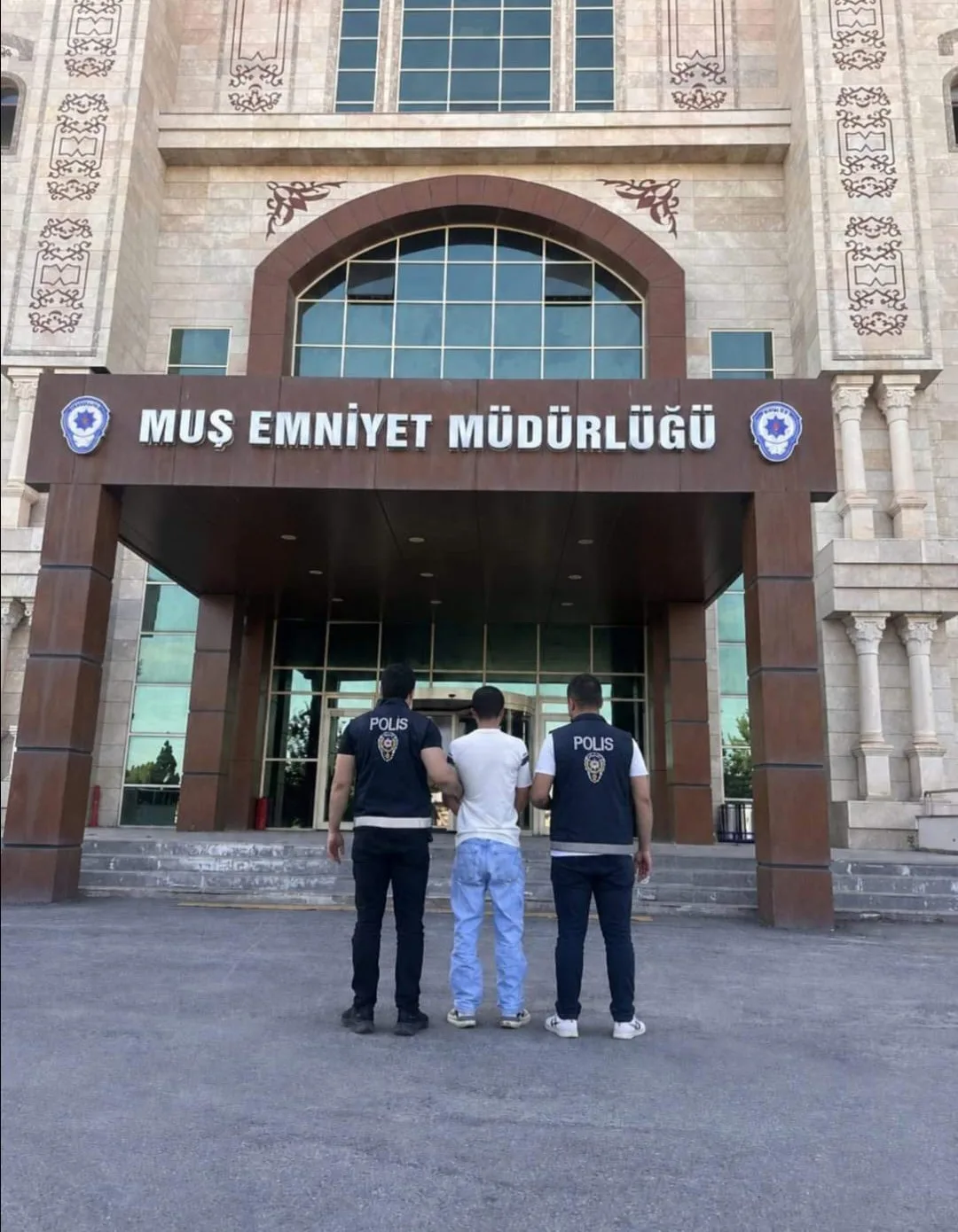 Muş’ta 9 yıl 10 gün hapis cezası bulunan hükümlü yakalandı