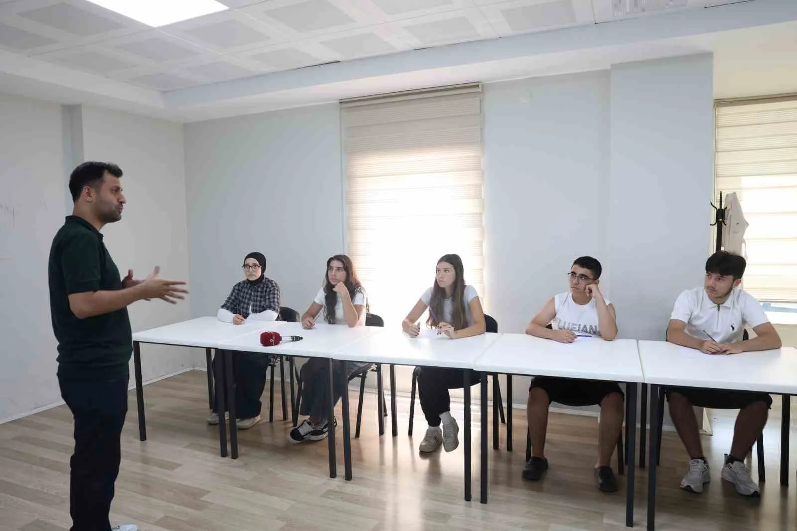 Osmangazi’den gençlerin geleceğine ücretsiz eğitim desteği