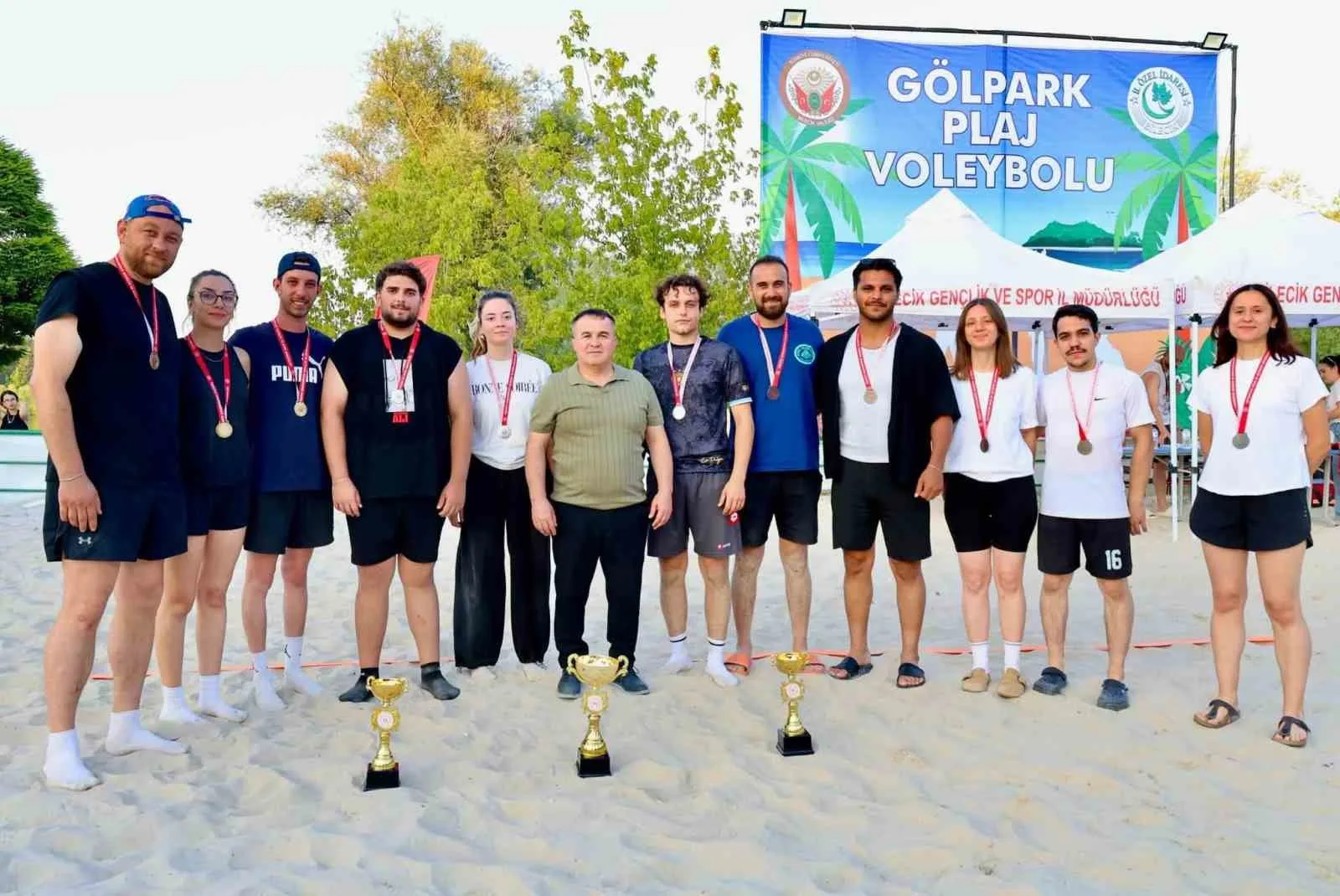 Plaj voleybolunda şampiyonlar belli oldu