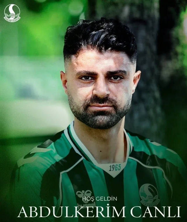Sakaryaspor, 3 futbolcuyu renklerine bağladı