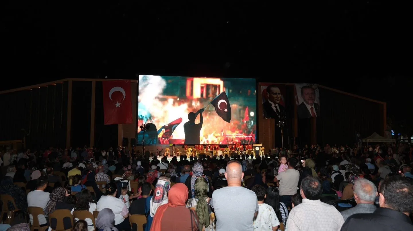 Şehitler dualarla anılacak, meydanlarda birlik mesajı verilecek