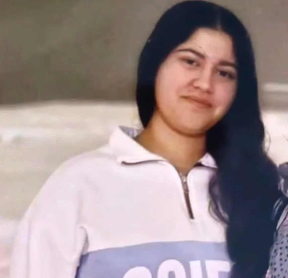 Siirt’te 5 katlı binanın çatısından düşen 15 yaşındaki kız hayatını kaybetti