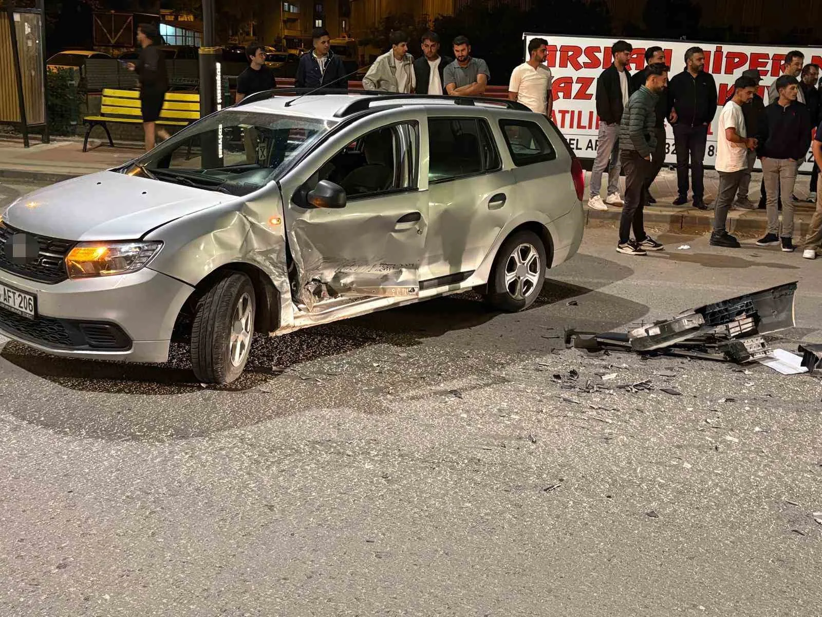 Sivas’ta zincirleme trafik kazası: 5 yaralı
