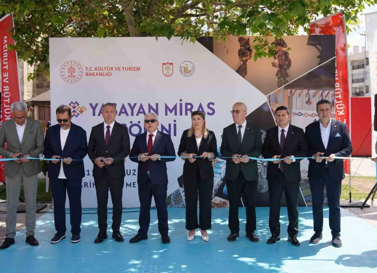 Sivas Yaşayan Miras Şöleni coşkusuyla başladı