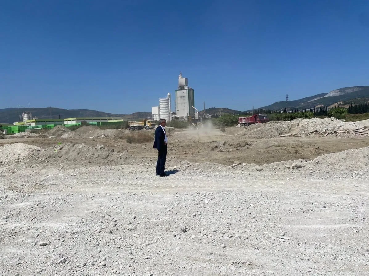 Söke’de 40 derslikli meslek lisesinin yapımı sürüyor