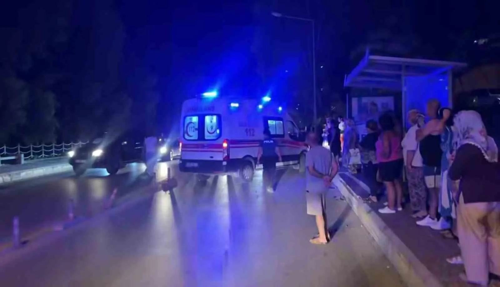Söke’de trafik kazası; Ağır yaralanan motosiklet sürücüsü hastaneye kaldırıldı
