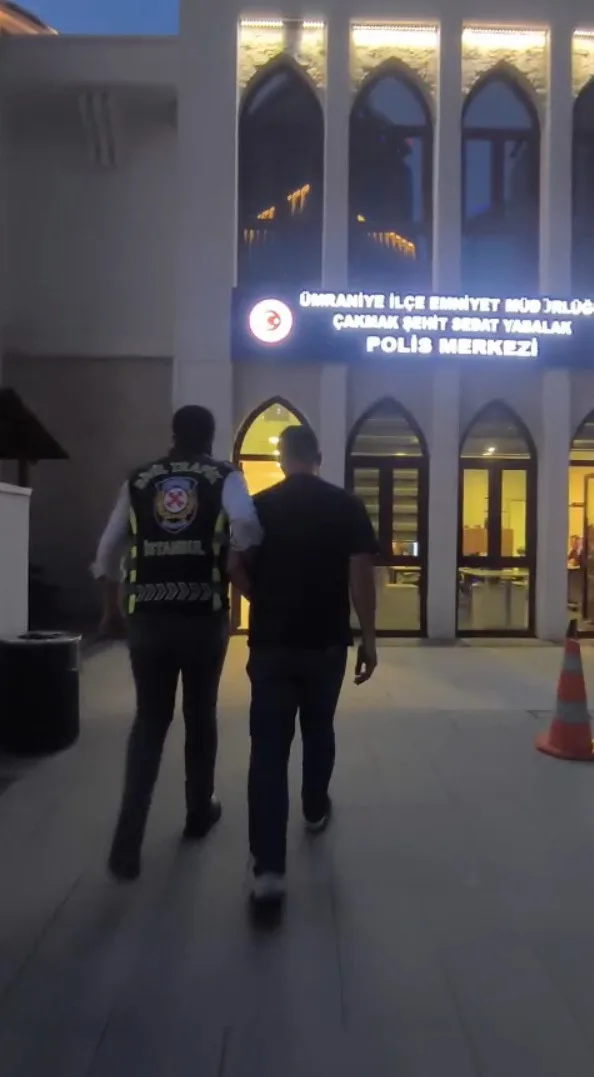 Sosyal medyada paylaştı, sanal devriyeye yakalandı: Ümraniye’de makas atan sürücüye rekor ceza