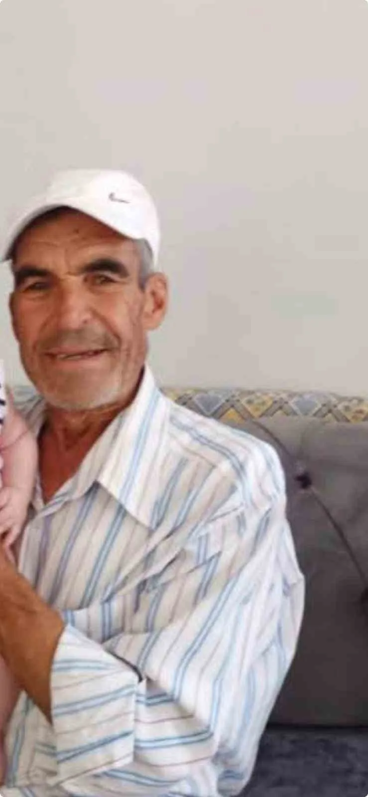 Tarladan eve dönen çiftçi devrilen traktörün altında kalarak hayatını kaybetti