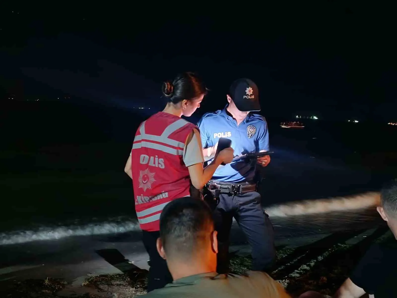 Tekirdağ polisi havadan, karadan ve denizden huzur uygulaması gerçekleştirdi
