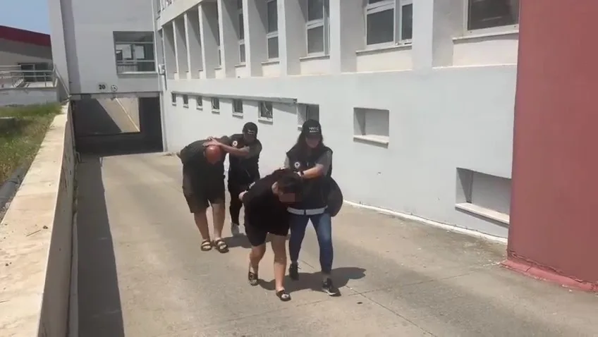 Tırda 24 kilo skunk ele geçirildi: Sürücüden "İçmek için almıştım" savunması