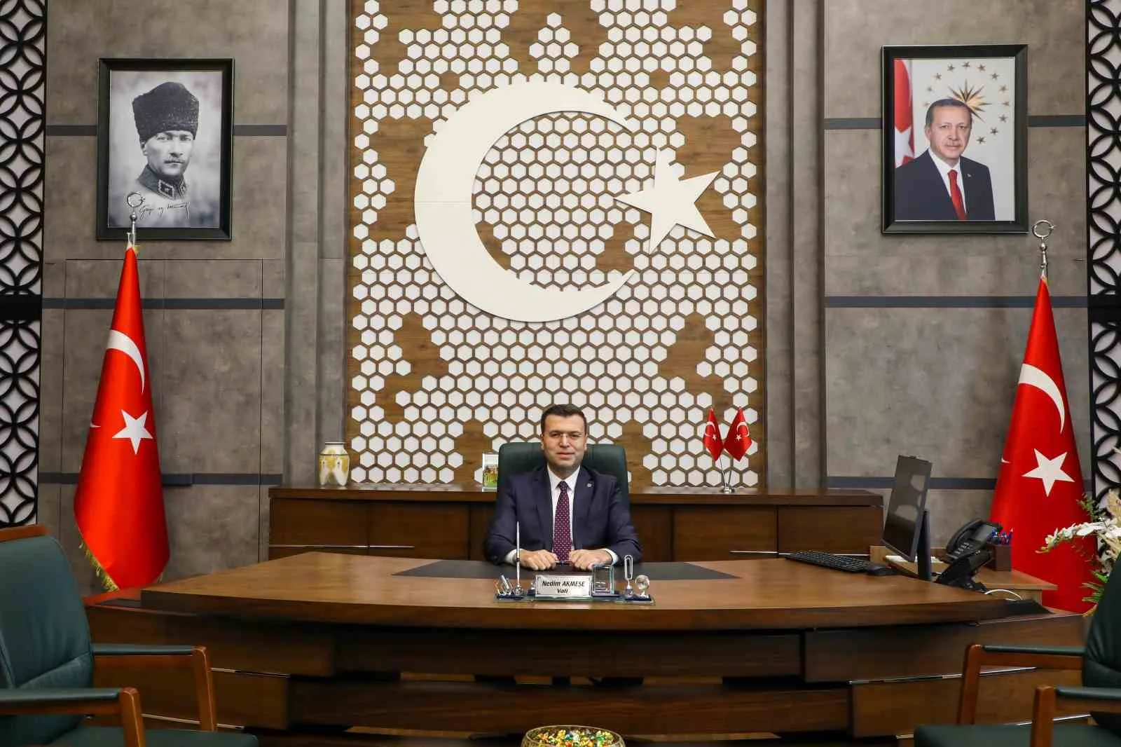 Vali Akmeşe’den 15 Temmuz mesajı: "Milli irade asla esir alınamaz"