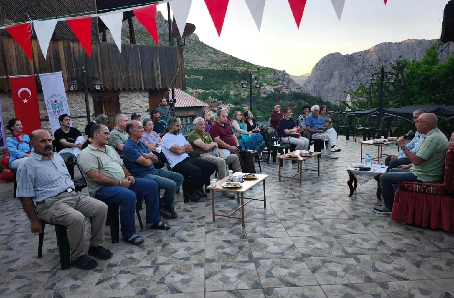 Yaşayan Kütüphane Söyleşisinde Eğin kültürü konuşuldu