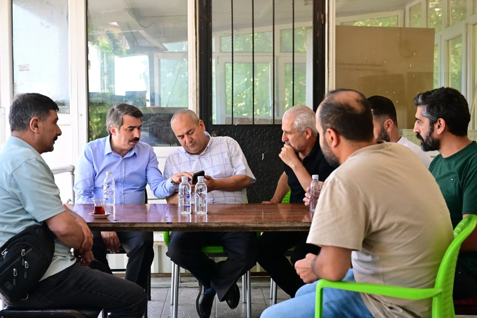 Yıldırım Belediye Başkanı Oktay Yılmaz, Teleferik Mahallesi’nde esnafla bir araya geldi