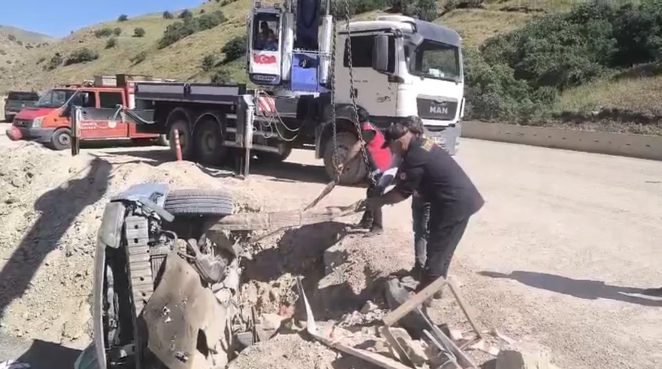 Yüksekova’da trafik kazası: 3 yaralı